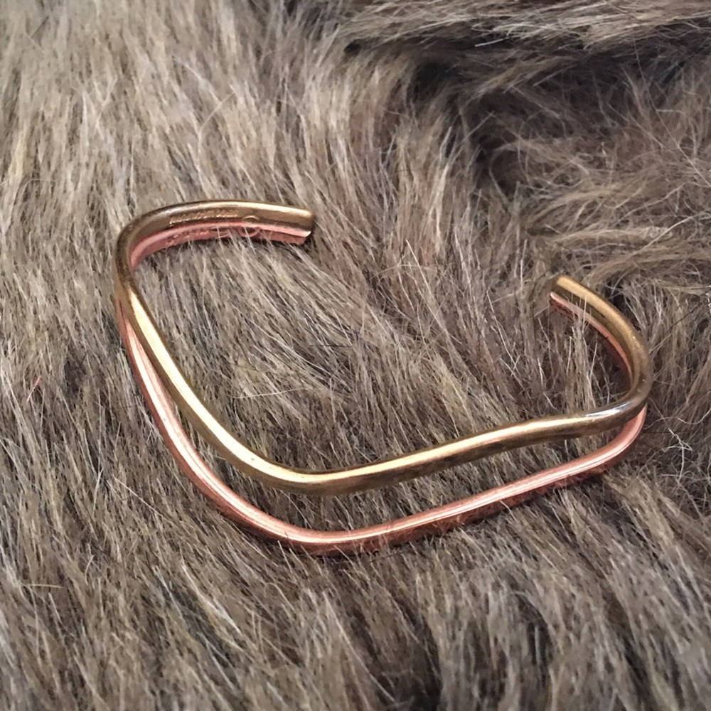 Sergio Lub pure metal magnetic cuff bracelet